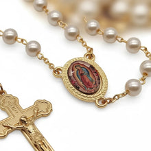 Cargar imagen en el visor de la galería, Rosario perla dorado | Modelo 256