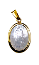 Cargar imagen en el visor de la galería, Medalla Virgen de Guadlaupe Madre perla con bisel Oro 14 k