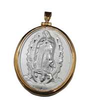 Cargar imagen en el visor de la galería, Medalla Plata Virgen de Guadalupe / Juan Pablo II