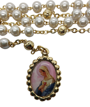 Cargar imagen en el visor de la galería, Rosario Perla Rosa Mística | Baño de oro de 24 k | Incluye caja de plástico blanca