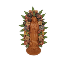 Cargar imagen en el visor de la galería, Virgen de Guadalupe artesanal mediana