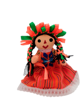 Cargar imagen en el visor de la galería, Muñeca de trapo