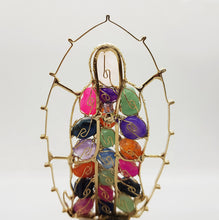 Cargar imagen en el visor de la galería, Virgen Guadalupe con cuarzos | Colores