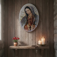 Cargar imagen en el visor de la galería, Retablo Italiano Ovalado Virgen De Guadalupe Busto
