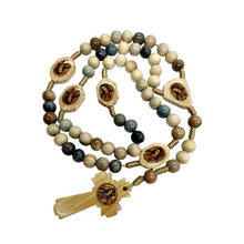 Cargar imagen en el visor de la galería, Rosario Artesanal Madera  4 Apariciones De La Virgen De Guadalupe
