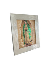 Cargar imagen en el visor de la galería, Marco Virgen Guadalupe 32X27
