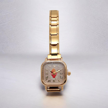 Cargar imagen en el visor de la galería, Reloj Dorado De Pulsera Eslabon Italiano
