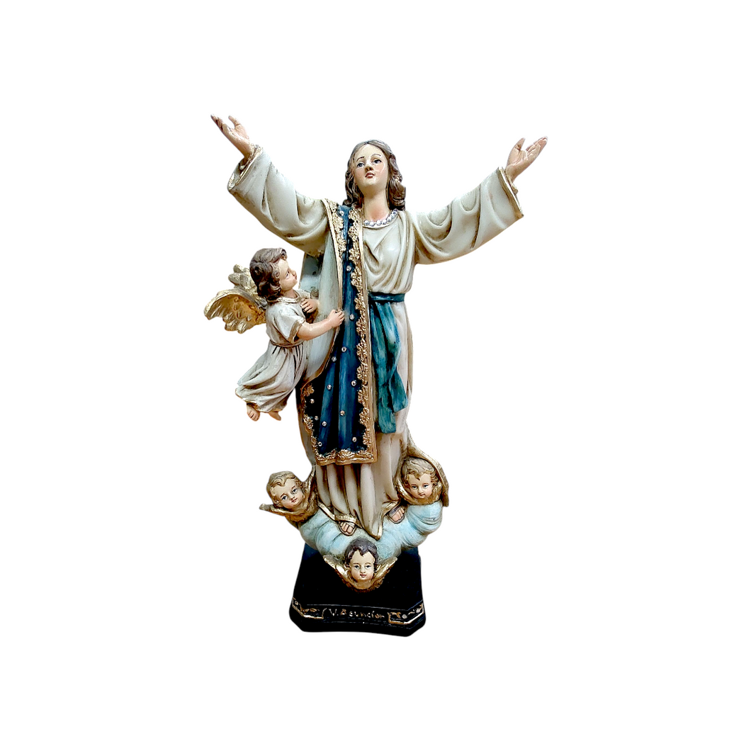 Virgen de la Asunción decorada con pedreria