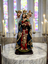 Cargar imagen en el visor de la galería, Virgen Del Perpetuo Socorro Decorada Artesanalmente
