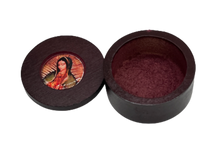 Cargar imagen en el visor de la galería, Estuche de Madera Virgen de Guadalupe
